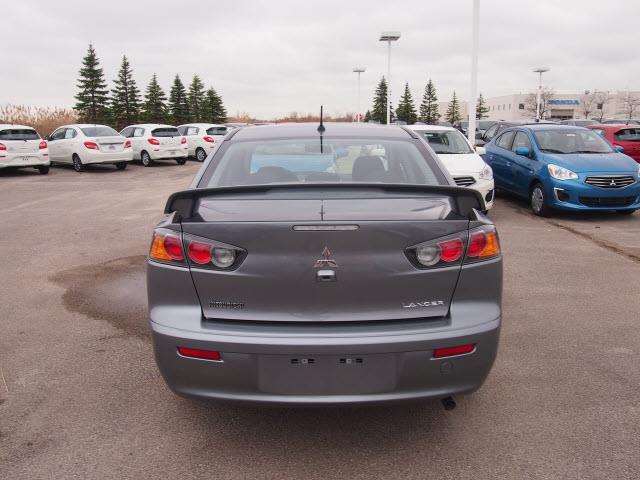 2017 Mitsubishi Lancer ES